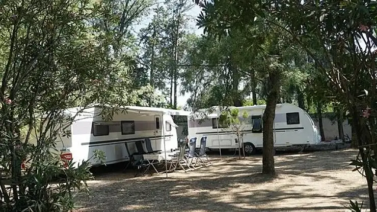 Bayram tatili ve yaz sezonu öncesi çadır ve karavanlara talep arttı