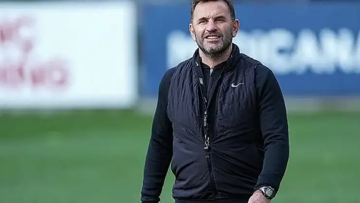 Galatasaray Teknik Direktörü Okan Buruk: Şampiyonluğa ulaşmak istiyoruz
