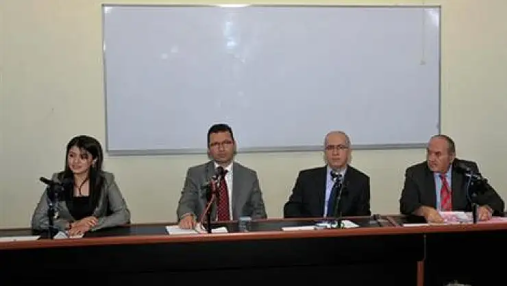 'Öğrenci, Okul, Dershane Bağlamında' Paneli