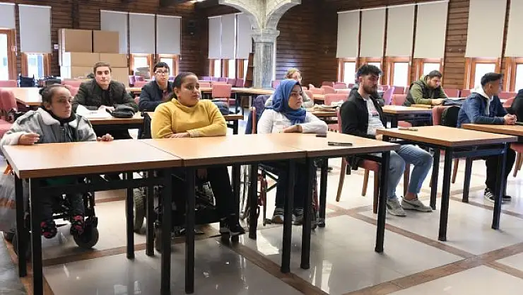 Engelli vatandaşlara özel seminer