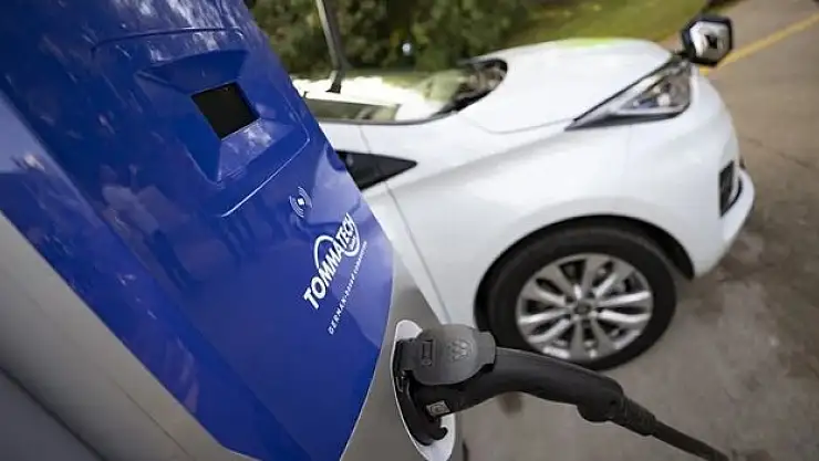 Türkiye otomobil pazarında 'elektriklenme' devam ediyor