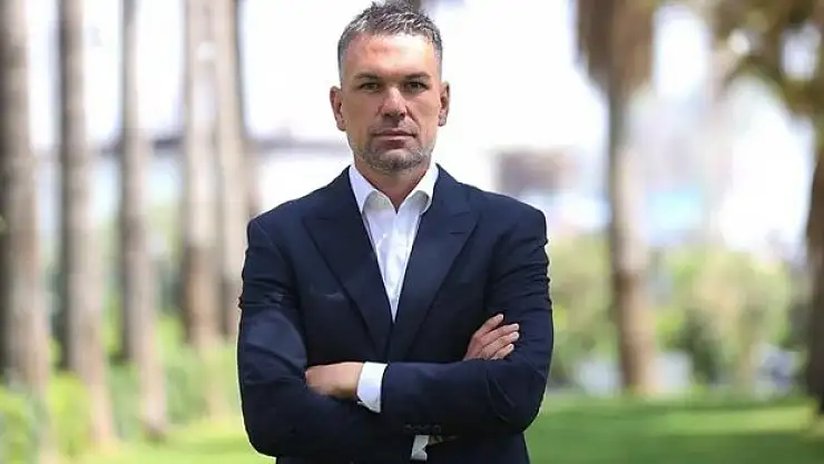 ÇBK Mersin, şampiyonluk peşinde