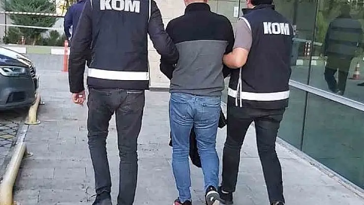 Uyuşturucu ticaretinden üç zanlı tutuklandı