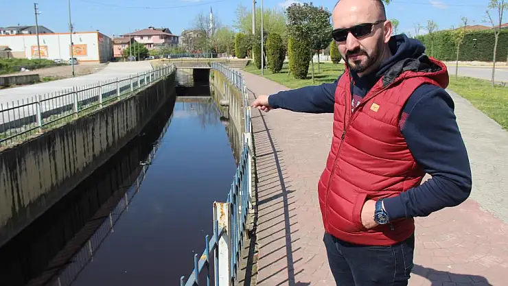 Mahalle sakinleri çözüm bekliyor