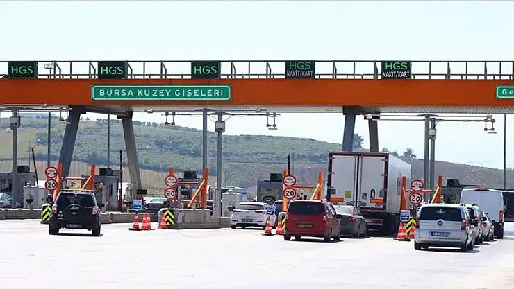 İstanbul-İzmir Otoyolu'nda bayram tatili hareketliliği sürüyor