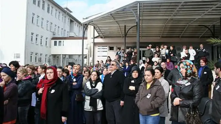 Dr. Mehmet Uysal toprağa verildi