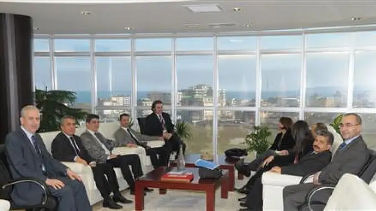 AkreditasyonKurulu Üyleri OMÜ'de