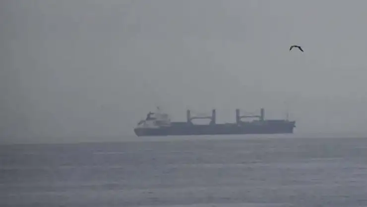 İran Yük Gemisine El Koydu