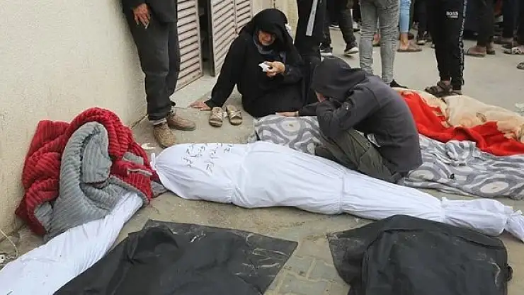 Gazze'de can kaybı 33 bin 729'a çıktı