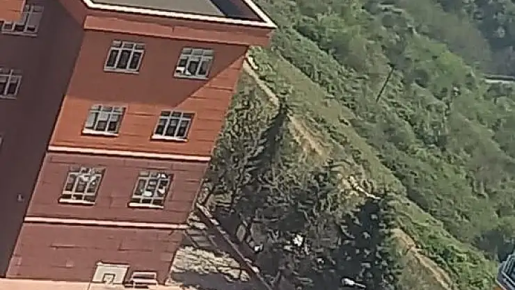 Okul yangını korkuttu