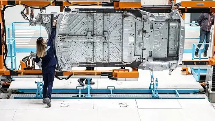 TOGG, üçüncü modeli T8X'in çalışmalarına başladı