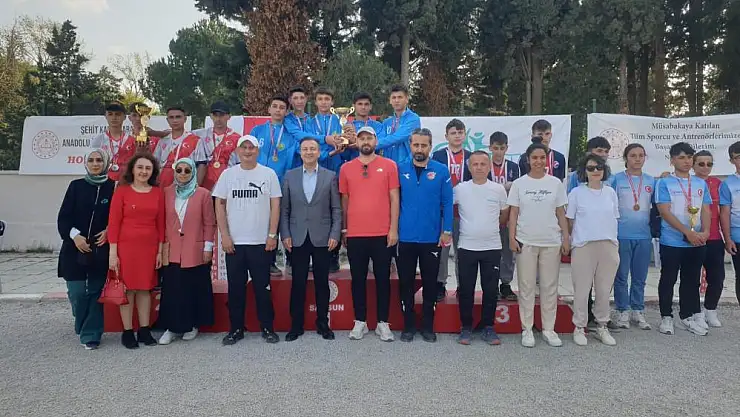 Bocce'de gelenek bozulmadı