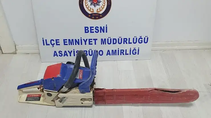 Otomobilden Çalarken Yakalandı