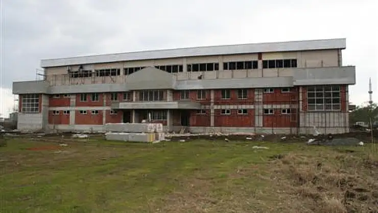 Tekkeköy'de Spor Salonu inşaatı