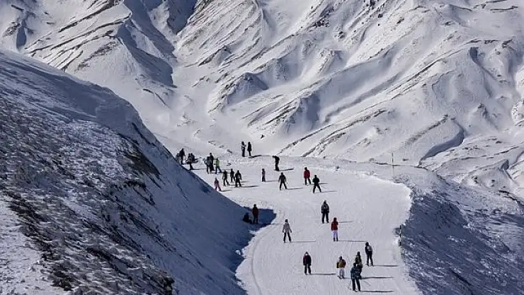 Palandöken, tarihinin en yoğun kayak sezonunu geçirdi