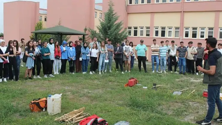 Öğrencilere 'Orman Yangın Gönüllüsü Eğitimi'
