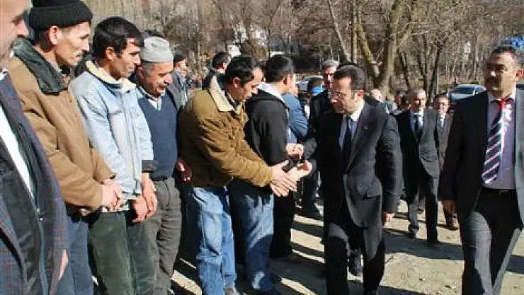 Vali Aksoy'dan Köy Ziyaretleri