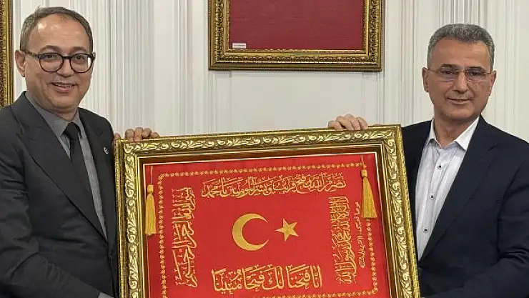 Topsakal'dan Başkan Kurnaz'a ziyaret