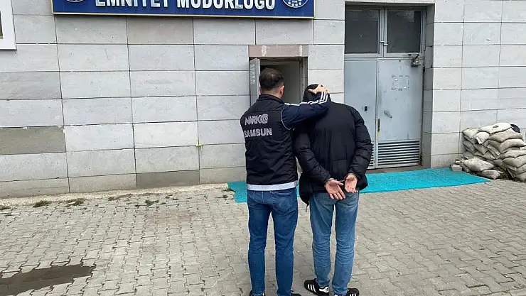 Uyuşturucuyla yakalandı,9 yıl hapis cezası ortaya çıktı