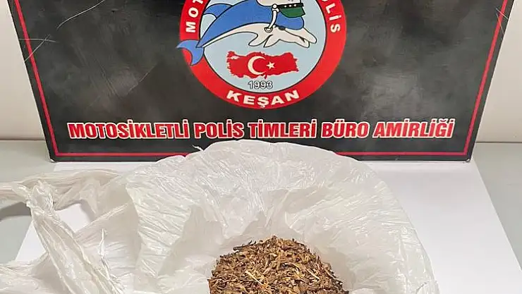 2 şüphelinin üst aramasında uyuşturucu ele geçirildi