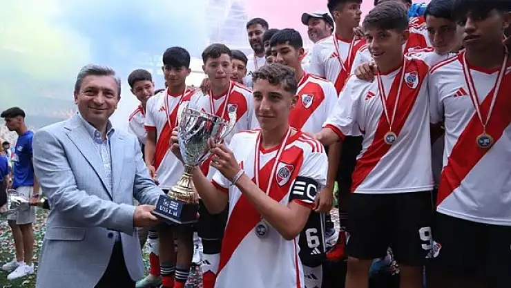 Antalya Dünya Çocuklar Kupası tamamlandı