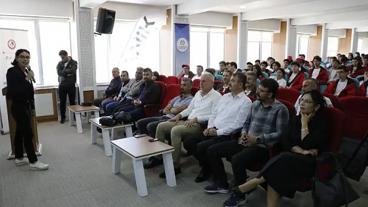 Öğrenciler havacılık ve uzay teknolojilerine yönlendirildi