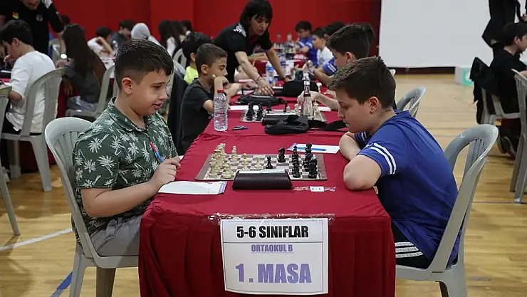 Öğrenciler kozlarını paylaştı