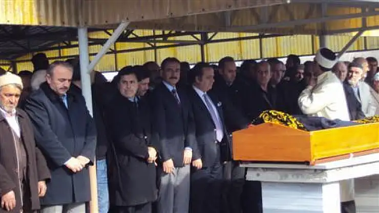 Muhtar Yılmaz' a son görev