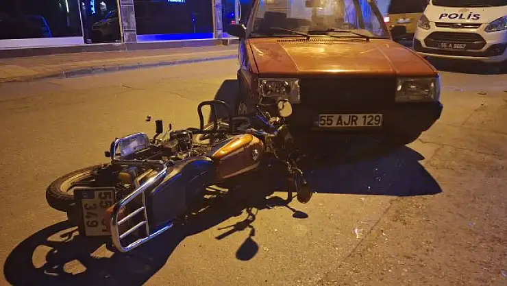 Motosiklet sürücüsü yaralandı