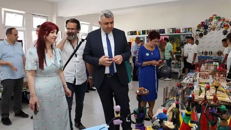 Atakum'da 4006 TÜBİTAK Bilim Fuarı