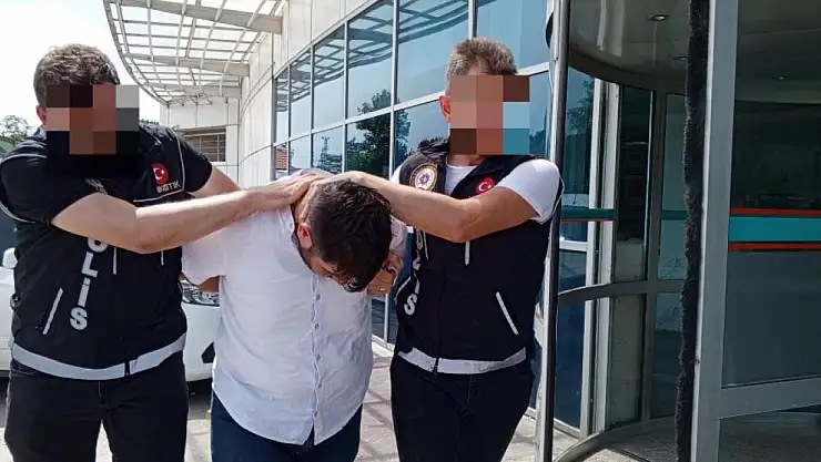 Ruhsatsız silah ve uyuşturucuyla yakalanan şahsa gözaltı