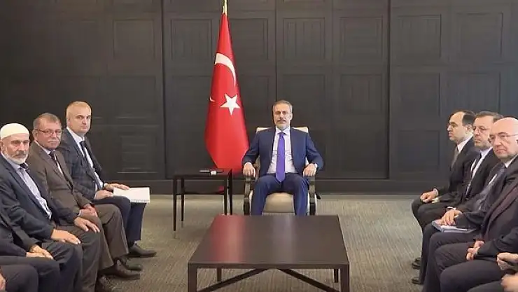 Bakan Fidan, Moskova'da Ahıska Türklerinin temsilcilerini kabul etti