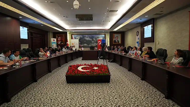 'Bu Gençlik İyi İş Çıkarabilir' projesi