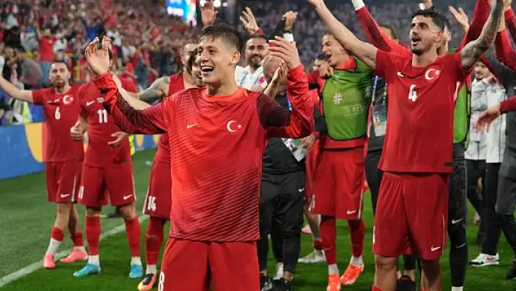 FIFA dünya sıralamasında 2 basamak geriledik