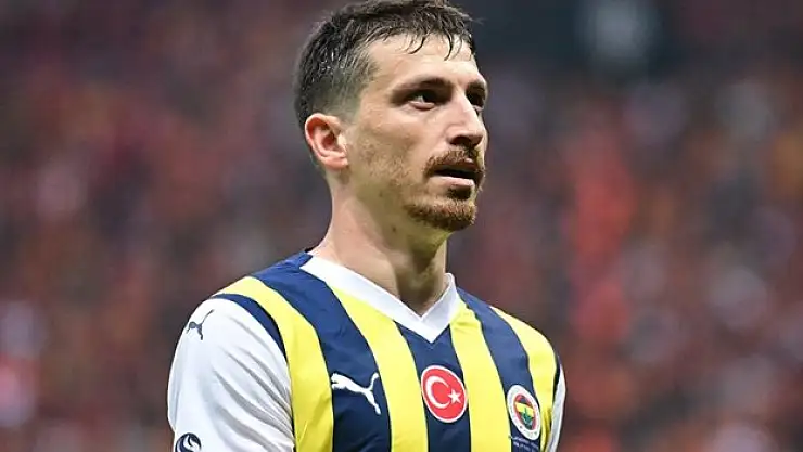 Fenerbahçe, Mert Hakan Yandaş'ın sözleşmesini uzattı