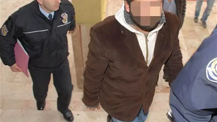 Eşi Darp İddiasına Gözaltı