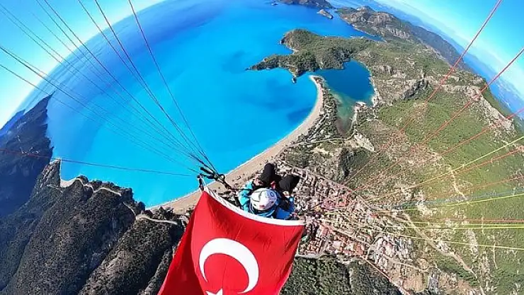 Babadağ'dan 7 bin 117 kişi yamaç paraşütüyle uçtu