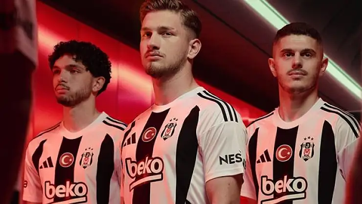 Beşiktaş, yeni sezonda iç saha maçlarında giyeceği formayı açıkladı