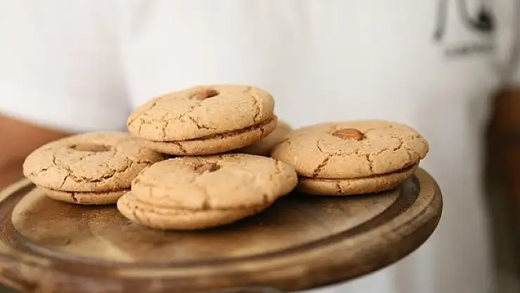Dünyanın en lezzetlisi acı badem