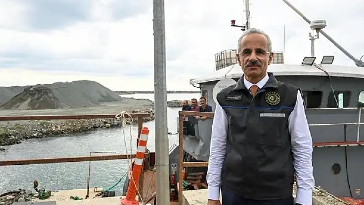 1,5 yılda 6 milyon metreküp deniz dibi taraması yapıldı