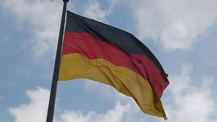 Almanya 5,5 ayda 7,48 milyar avroluk silah ihracatına onay verdi