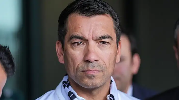 Beşiktaş'ın yeni teknik direktörü görevine başladı