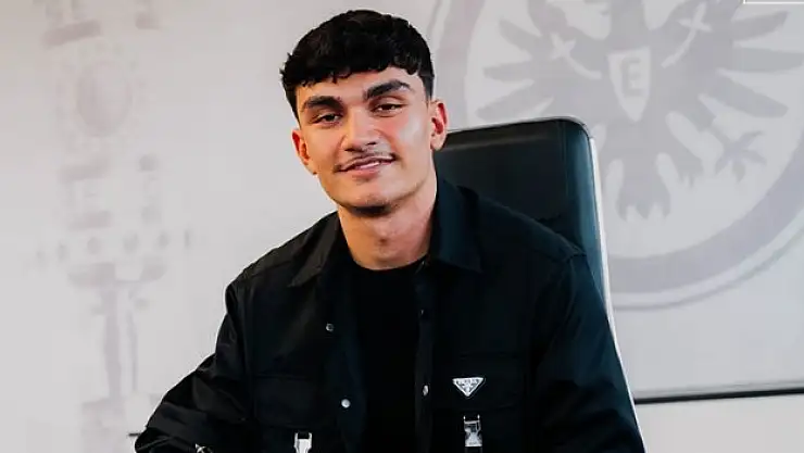 Can Uzun, Eintracht Frankfurt'a transfer oldu