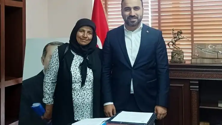 Muhtar Şerife Ak, Başkan Gül'ü ziyaret etti