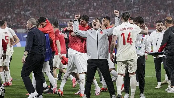 Vincenzo Montella'nın golcüsü: Bütün takım