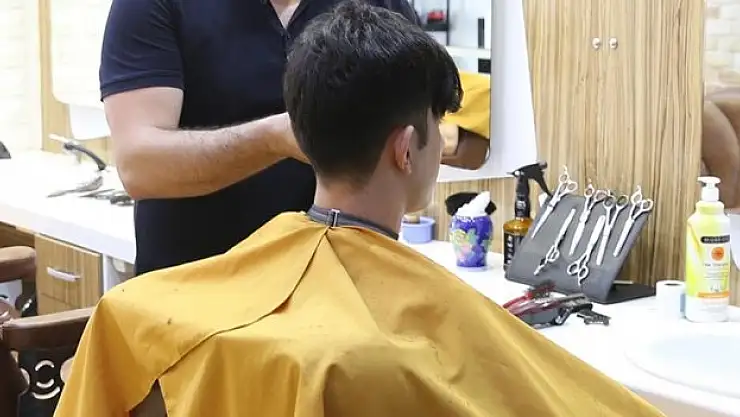 Berberler pazar günleri kapalı