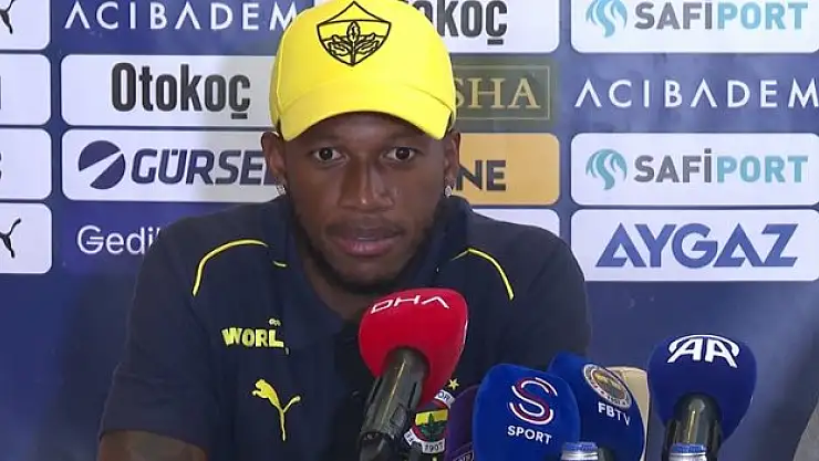 Fred'den A Milli Takım'a övgü: Her oyuncuyu tebrik ediyorum
