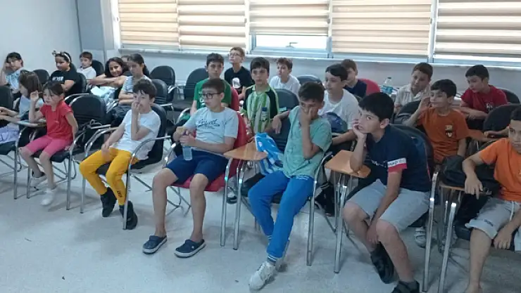 Yaz Kur'an kursuna 180 kişi katılıyor