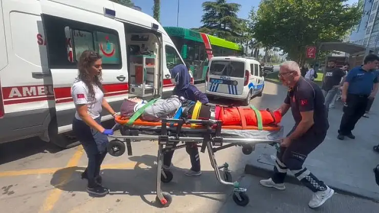 Genç kadın hastaneye kaldırıldı