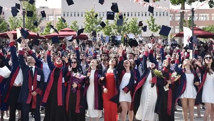 48'inci dönemde 180 mezun